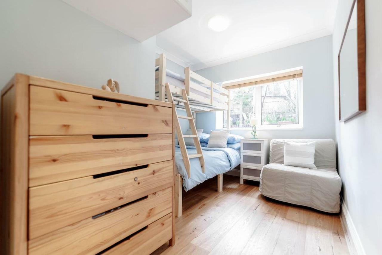 3 Bedroom Garden Flat - Central Location ลอนดอน ภายนอก รูปภาพ