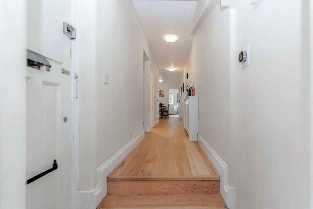 3 Bedroom Garden Flat - Central Location ลอนดอน ภายนอก รูปภาพ
